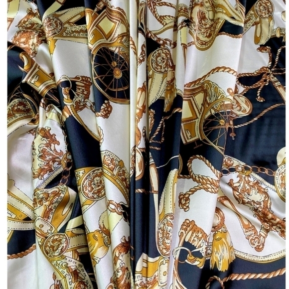 Womens Scarf Coach Carriage Tassel Navy Gold Satin Print Length 54" Width 13" - Picture 5 of 10